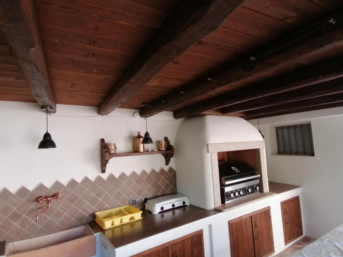 Casa Vacanze Villa Rosa カーラゴノネ エクステリア 写真