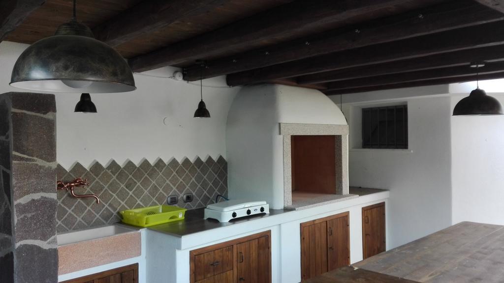 Casa Vacanze Villa Rosa カーラゴノネ エクステリア 写真